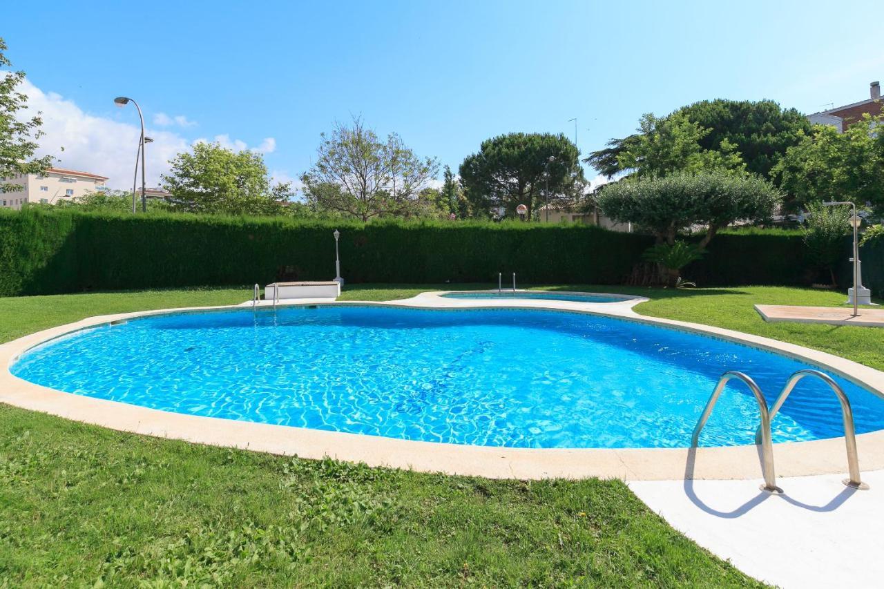 Uhc Stella Maris Apartments Cambrils Exterior foto